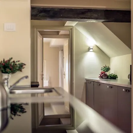 Kandinskij House Апартаменты